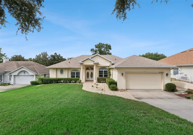 Photo 3 of Single family home for sale at 10308 Calle De Flores Dr, Clermont, FL 34711 | MLS# G5116222 | Listing updated on 2026-09-08