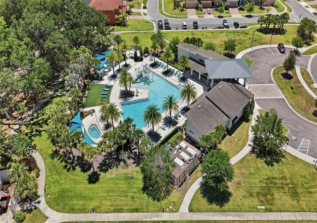 Photo 4 of Single family home for sale at 2532 Shanti Dr, Kissimmee, FL 34746 | MLS# O6432181 | Listing updated on 2026-09-16