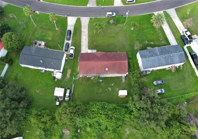 Photo 4 of Manufactured home for sale at 1124 Dara Cay Dr, Kissimmee, FL 34741 | MLS# S5155459 | Listing updated on 2026-09-18