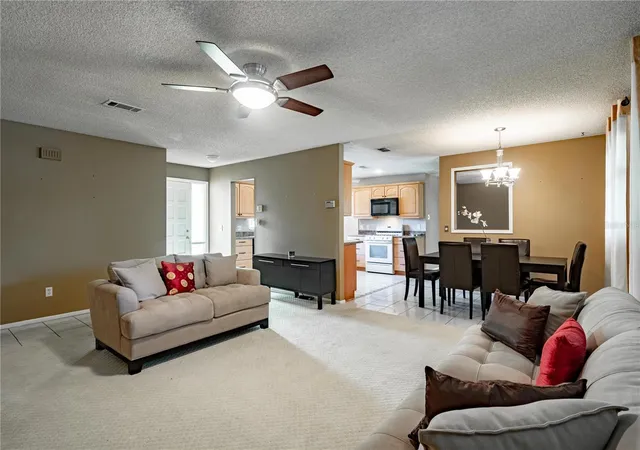 Photo 3 of Single family home for sale at 108 Brier Patch Ct, Longwood, FL 32750 | MLS# O6432935 | Listing updated on 2026-09-29
