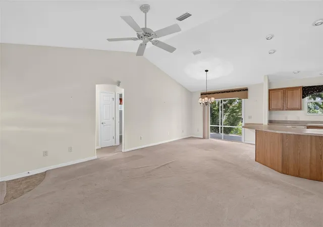 Photo 4 of Single family home for sale at 9699 County Rd 121, Wildwood, FL 34785 | MLS# G5116457 | Listing updated on 2026-09-17