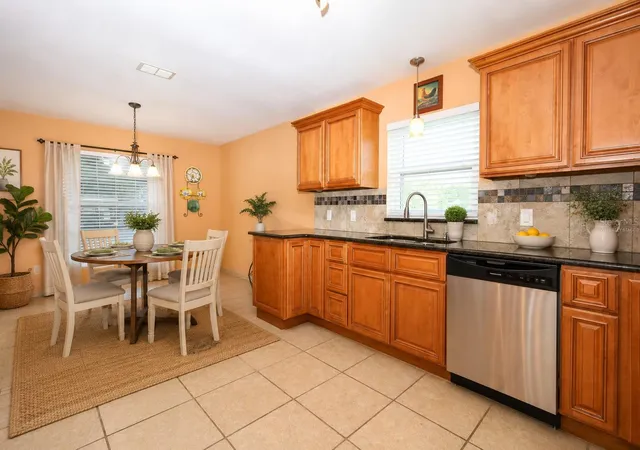Photo 2 of Single family home for sale at 1534 Perez St, Orlando, FL 32825 | MLS# O6433915 | Listing updated on 2026-09-21