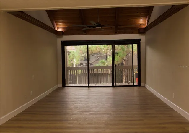 Listing Photo 5 - Condo for sale in building located at 5313 Indian Creek Dr, ORLANDO, FL 32811 - Unit #D04