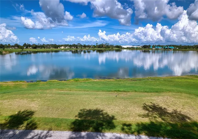 Photo 3 of Single family home for sale at 9005 69Th Ave E, Palmetto, FL 34221 | MLS# A4703158 | Listing updated on 2026-09-08