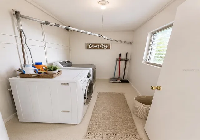 Photo 4 of Sale Pending at 8907 El Portal Dr, Tampa, FL 33604 | MLS# TB8539767 | Listing updated on 2026-09-17