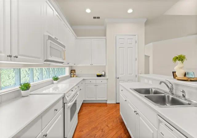 Photo 3 of Single family home for sale at 388 Sotheby Way, Debary, FL 32713 | MLS# V4950800 | Listing updated on 2026-09-25