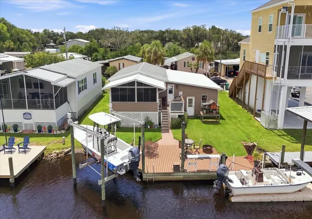 Photo 3 of Manufactured home for sale at 11639 W Clearwater Ct, Homosassa, FL 34448 | MLS# TB8540194 | Listing updated on 2026-09-09