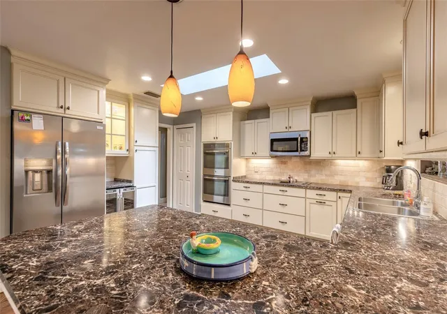 Photo 4 of Single family home for sale at 1413 Orange Tree Dr, Edgewater, FL 32132 | MLS# NS1089039 | Listing updated on 2026-10-08