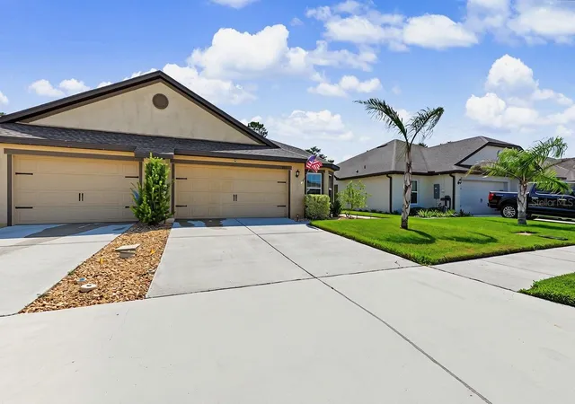 Photo 4 of Multi family home for sale at 8951 Southern Charm Cir, Brooksville, FL 34613 | MLS# TB8540485 | Listing updated on 2026-10-12