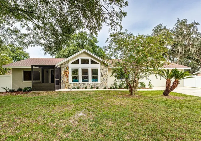 Photo 1 of Single family home for sale at 2923 Forestbrook Dr N, Lakeland, FL 33811 | MLS# L4964429 | Listing updated on 2026-09-08