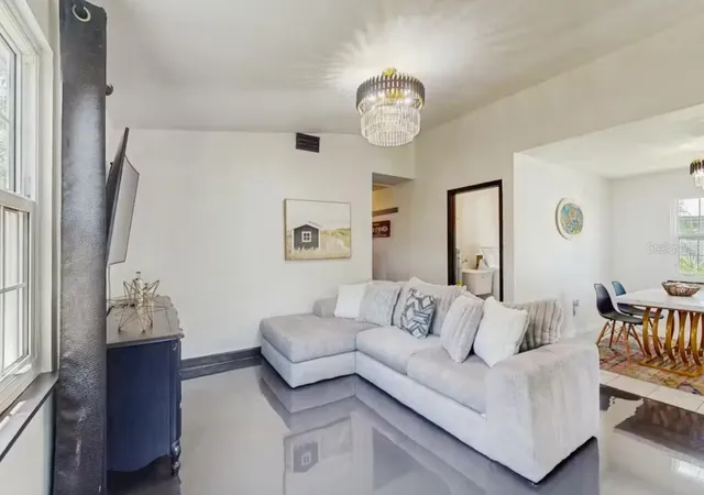 Photo 3 of Single family home for sale at 4210 Olive Ave, Sarasota, FL 34231 | MLS# O6435176 | Listing updated on 2026-09-08