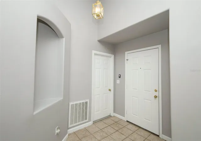 Photo 3 of Sale Pending at 3221 Egrets Landing Dr, Lake Mary, FL 32746 | MLS# O6435650 | Listing updated on 2026-09-16