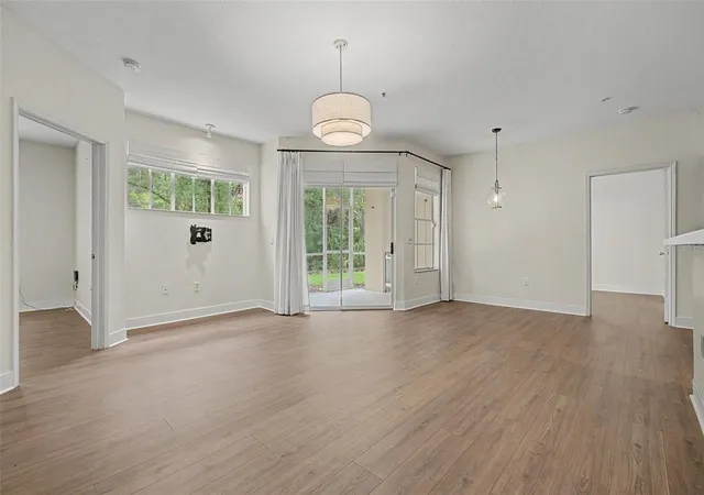 Listing Photo 4 - Condo for sale in building located at 5125 Palm Springs Blvd, Tampa, FL 33647 - Unit #6107