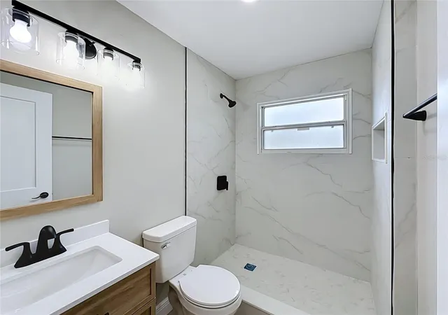 Photo 4 of Single family home for sale at 1320 Nw 55Th St, Gainesville, FL 32605 | MLS# TB8542112 | Listing updated on 2026-10-12