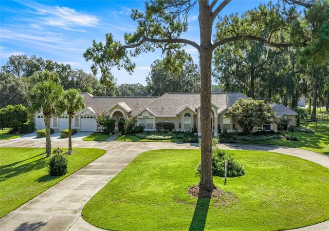 Photo 1 of Single family home for sale at 6931 Nw Hwy 225A, Ocala, FL 34482 | MLS# OM731028 | Listing updated on 2026-09-23