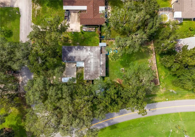 Photo 31 of Single family home for sale at 10 Spring Lake Run, Ocala, FL 34472 | MLS# OM731031 | Listing updated on 2026-09-15