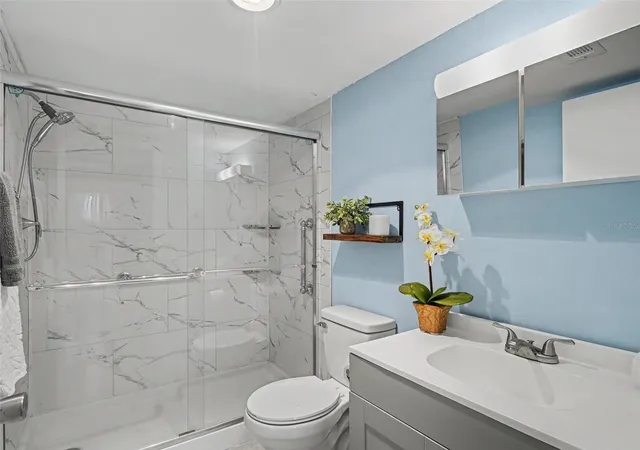 Listing Photo 4 - Condo for sale in building located at 2300 Aaron St, Port Charlotte, FL 33952 - Unit #208