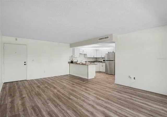 Listing Photo 5 - Condo for sale in building located at 2300 Aaron St, Port Charlotte, FL 33952 - Unit #208