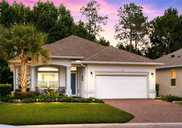 Photo 2 of Single family home for sale at 91 Park Pl Cir, Palm Coast, FL 32164 | MLS# FC320999 | Listing updated on 2026-10-23