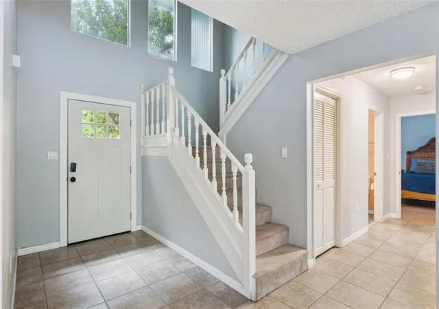 Photo 3 of Single family home for sale at 42150 Royal Trails Rd, Eustis, FL 32736 | MLS# O6436925 | Listing updated on 2026-09-21