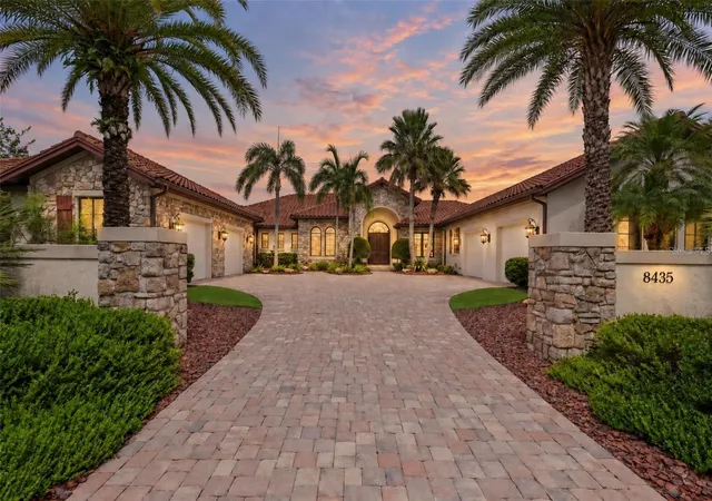 Photo 1 of Single family home for sale at 8435 Lindrick Ln, Bradenton, FL 34202 | MLS# A4704204 | Listing updated on 2026-09-19