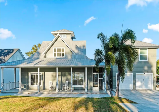Photo 1 of Single family home for sale at 5671 Old Berkley Rd, Auburndale, FL 33823 | MLS# O6437080 | Listing updated on 2026-09-17
