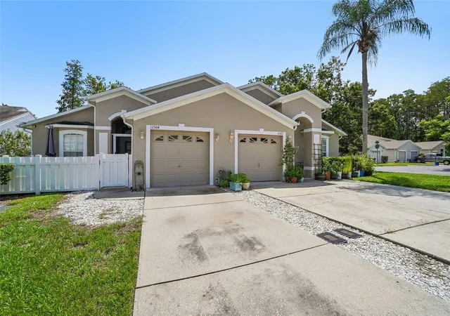 Photo 3 of Single family home for sale at 12504 Glendale Ct, Hudson, FL 34669 | MLS# TB8543195 | Listing updated on 2026-09-17