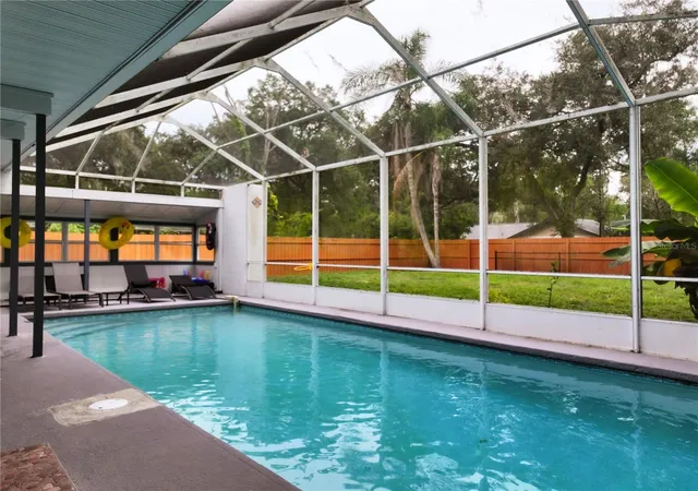 Photo 2 of Single family home for sale at 111 Oak Lee Dr, Lutz, FL 33548 | MLS# TB8543280 | Listing updated on 2026-09-16