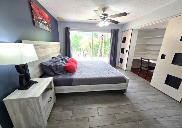 Photo 4 of Single family home for sale at 111 Oak Lee Dr, Lutz, FL 33548 | MLS# TB8543280 | Listing updated on 2026-09-16