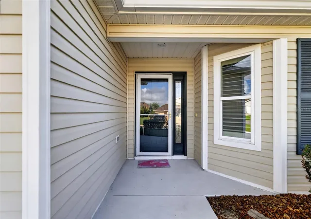 Photo 3 of Single family home for sale at 3305 Fink St, The Villages, FL 32163 | MLS# G5117072 | Listing updated on 2026-09-17