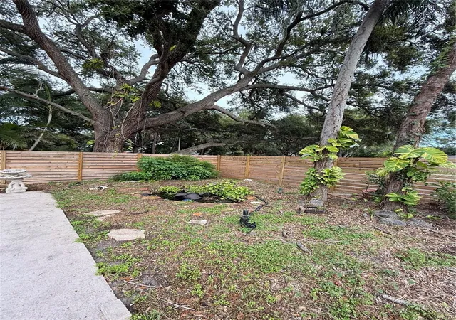 Photo 4 of Single family home for sale at 384 Lentz Rd, Belleair Bluffs, FL 33770 | MLS# TB8543422 | Listing updated on 2026-09-25