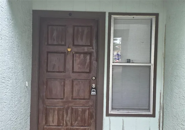 Photo 2 of Single family home for sale at 6416 Lake Horseshoe Dr, Orlando, FL 32818 | MLS# S5156593 | Listing updated on 2026-09-24