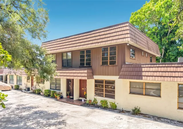 Photo 2 of Condo for sale at 8830 Dr Martin Luther King Jr St N #UNIT 2B, Saint Petersburg, FL 33702 | MLS# S5156613 | Listing updated on 2026-10-17