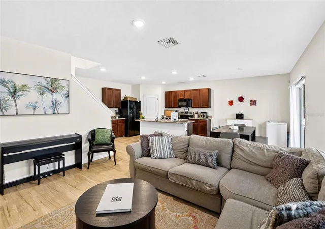 Photo 3 of Single family home for sale at 8219 Bilston Village Ln, Gibsonton, FL 33534 | MLS# TB8543843 | Listing updated on 2026-10-10