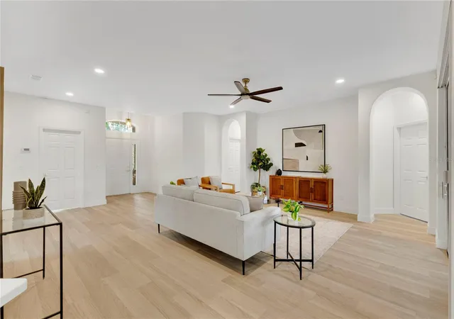 Photo 3 of Single family home for sale at 3791 Beacon Ridge Way, Clermont, FL 34711 | MLS# L4964696 | Listing updated on 2026-09-16