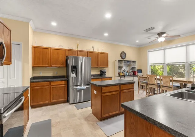 Photo 3 of Single family home for sale at 211 Hunt St, Clermont, FL 34711 | MLS# G5117200 | Listing updated on 2026-09-18