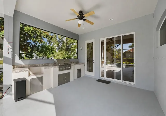 Photo 3 of Single family home for sale at 13950 Wood Duck Cir, Lakewood Ranch, FL 34202 | MLS# A4704599 | Listing updated on 2026-09-30