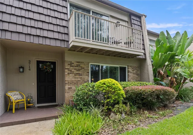 Townhouse for sale at 3714 Carrollbrook Rd, TAMPA, FL 33618 | MLS# TB8544213