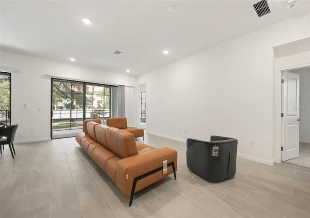 Photo 2 of Single family home for sale at 5821 High Seas Dr, Orlando, FL 32821 | MLS# O6438031 | Listing updated on 2026-09-09