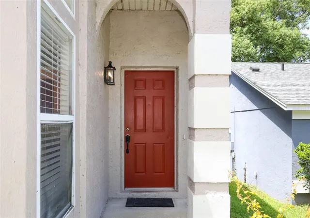 Photo 2 of Single family home for sale at 1042 Piedmont Lakes Blvd, Apopka, FL 32703 | MLS# O6438199 | Listing updated on 2026-09-09