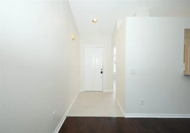 Photo 3 of Single family home for sale at 1042 Piedmont Lakes Blvd, Apopka, FL 32703 | MLS# O6438199 | Listing updated on 2026-09-09