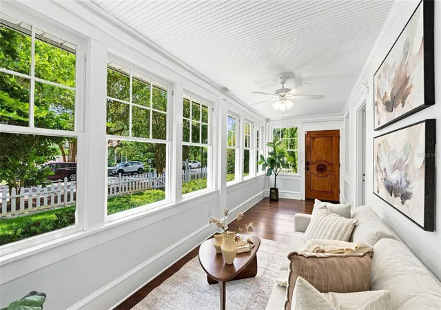 Photo 4 of Single family home for sale at 841 24th Avenue N, Saint Petersburg, FL 33704 | MLS# TB8544673 | Listing updated on 2026-10-22