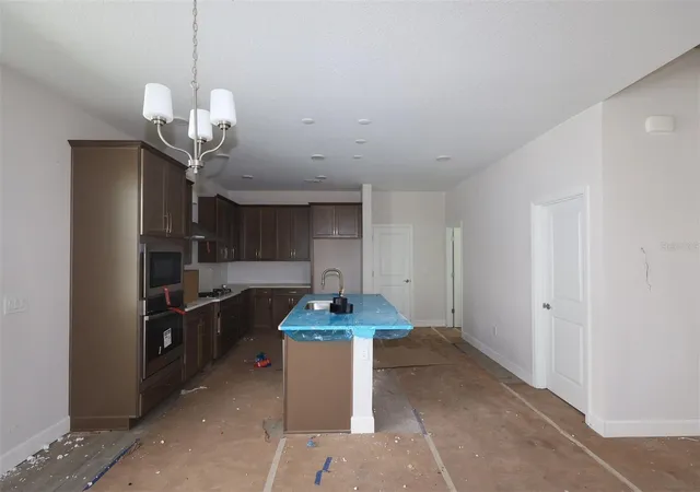 Photo 2 of Single family home for sale at 5264 Ctr Lake Ranch Blvd, Saint Cloud, FL 34771 | MLS# O6438452 | Listing updated on 2026-09-22