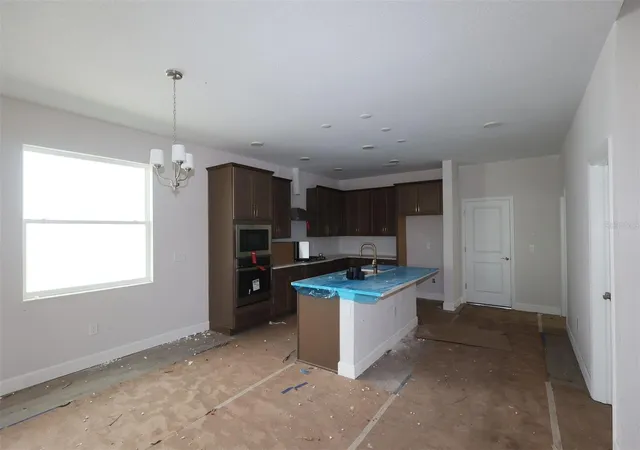 Photo 4 of Single family home for sale at 5264 Ctr Lake Ranch Blvd, Saint Cloud, FL 34771 | MLS# O6438452 | Listing updated on 2026-09-22