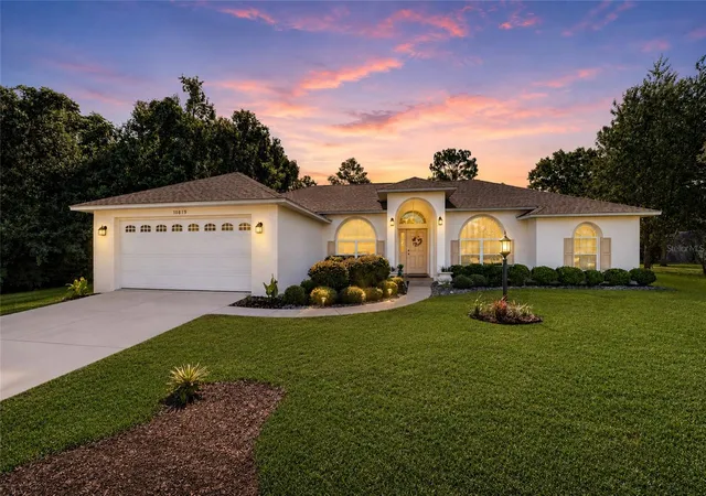 Photo 2 of Single family home for sale at 10819 SW 53rd Circle, Ocala, FL 34476 | MLS# OM731536 | Listing updated on 2026-09-21