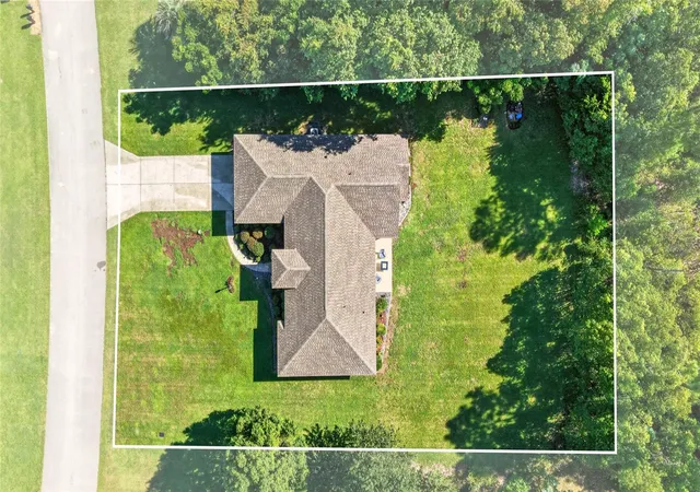 Photo 4 of Single family home for sale at 10819 SW 53rd Circle, Ocala, FL 34476 | MLS# OM731536 | Listing updated on 2026-09-21