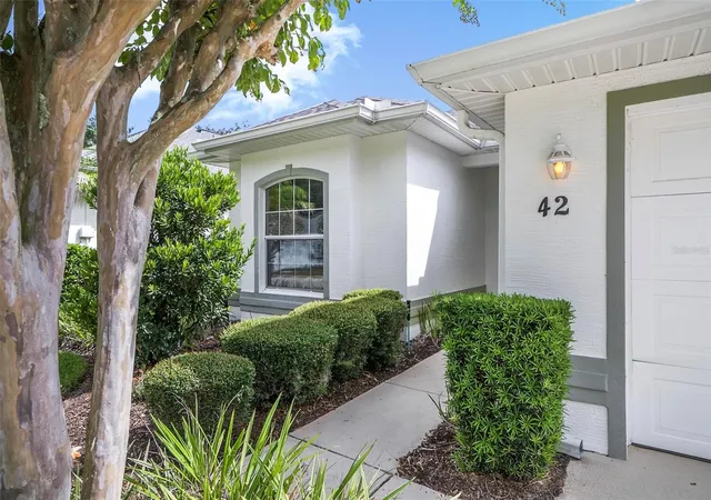 Photo 3 of Single family home for sale at 42 W Waterside Pkwy, Palm Coast, FL 32137 | MLS# FC321186 | Listing updated on 2026-09-09