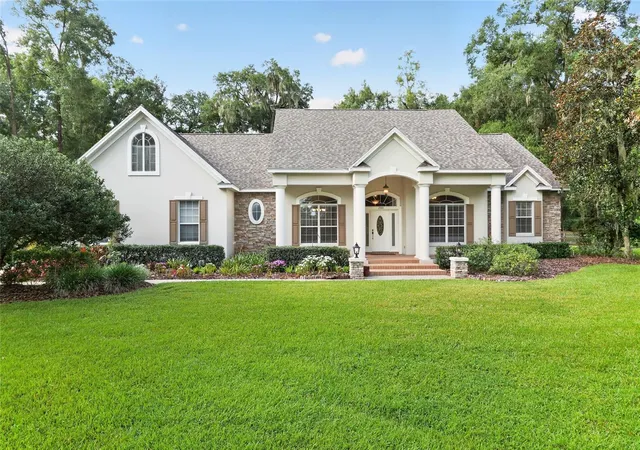 Single family home for sale at 2080 NW 111th Loop, OCALA, FL 34475 | MLS# OM731611
