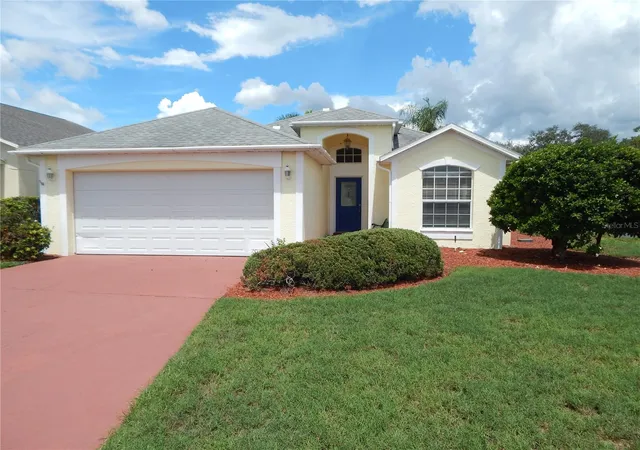Photo 1 of Single family home for sale at 102 Canary Is Cir, Davenport, FL 33837 | MLS# O6438879 | Listing updated on 2026-09-17