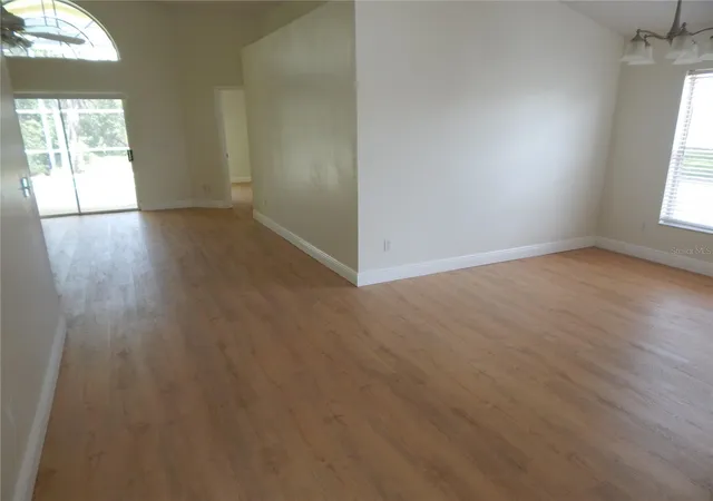 Photo 3 of Single family home for sale at 102 Canary Is Cir, Davenport, FL 33837 | MLS# O6438879 | Listing updated on 2026-09-17